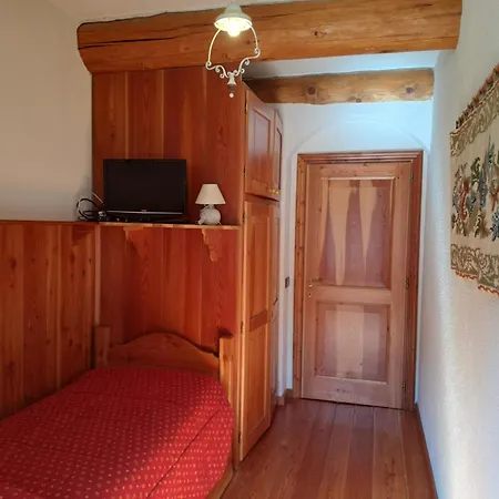 Tabia Maredane Фалькаде